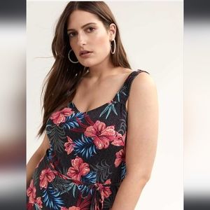 Floral Maxi Dress with Hibiscus Pattern 🌺  - 2X